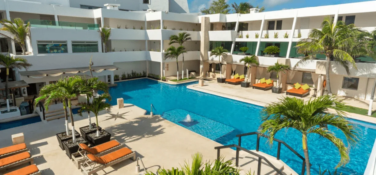 Flamingo Cancún All Inclusive